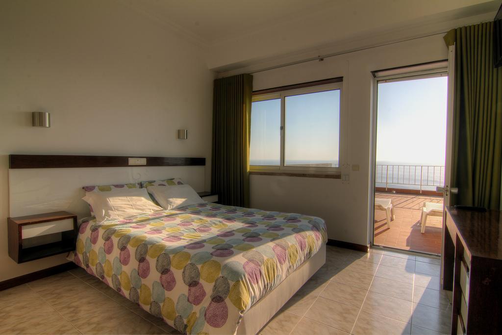 Hotel Teimoso Figueira da Foz Chambre photo
